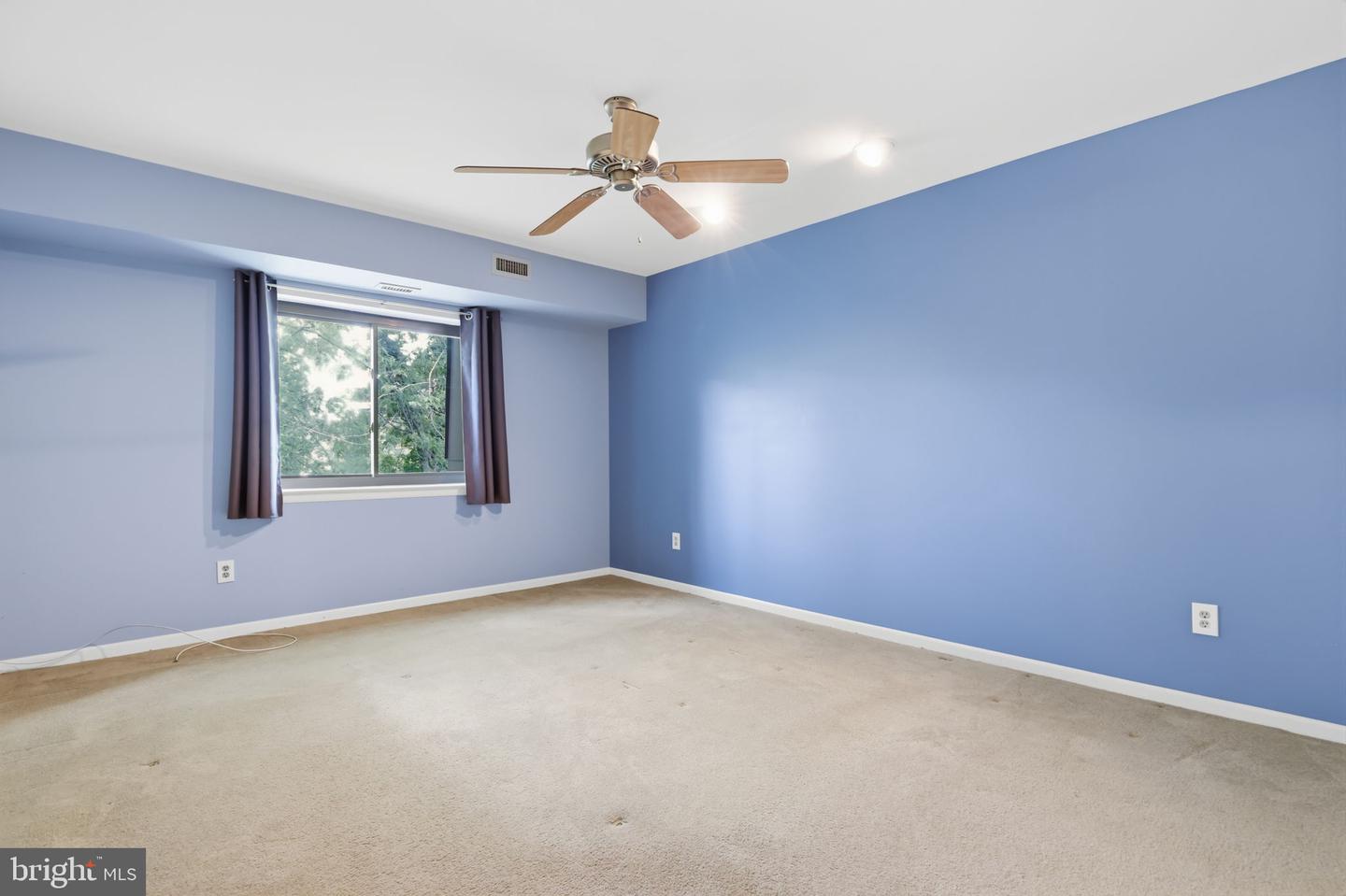 55204 Delaire Landing Rd #204 Property Photo 19