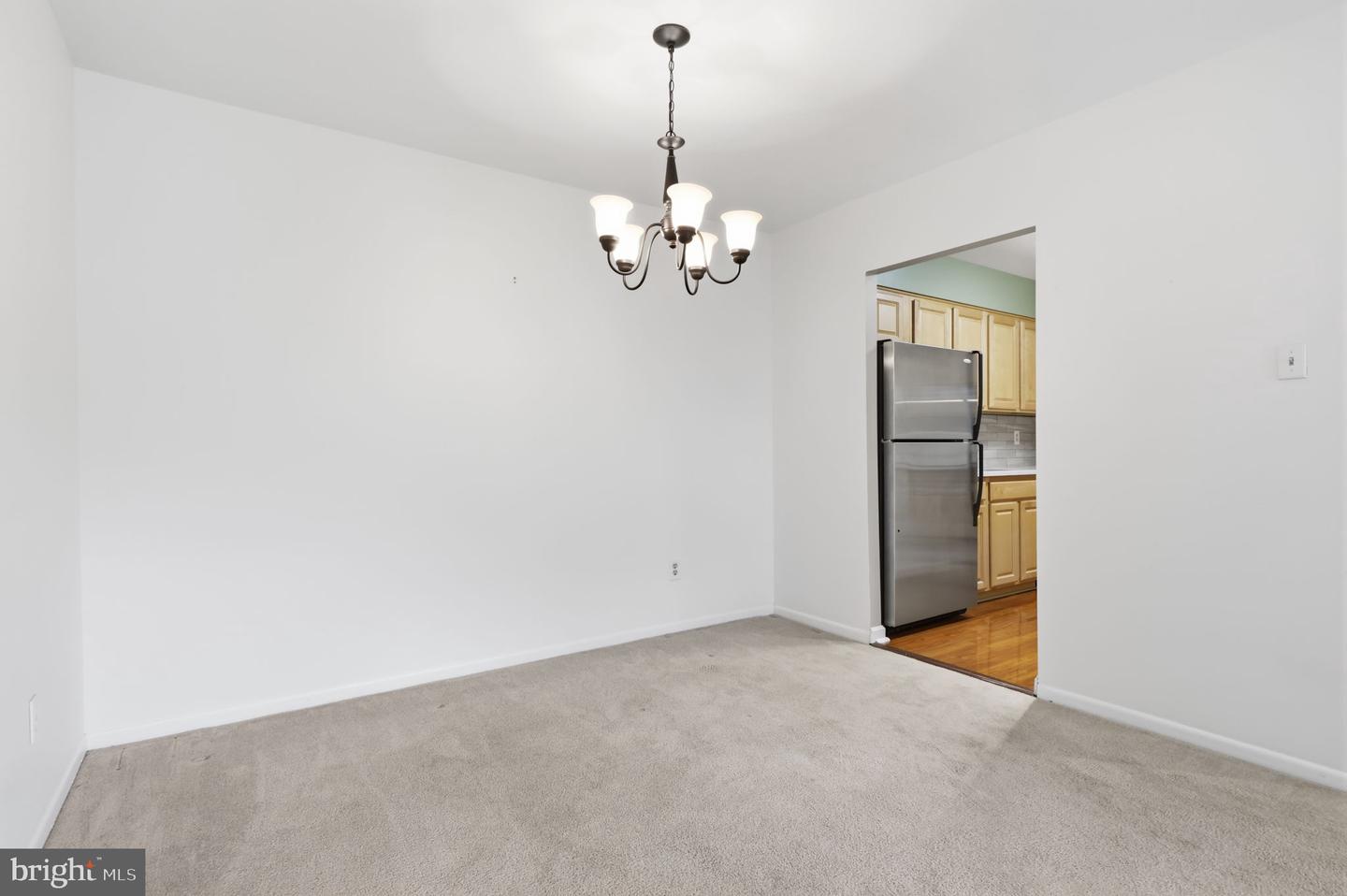 55204 Delaire Landing Rd #204 Property Photo 23