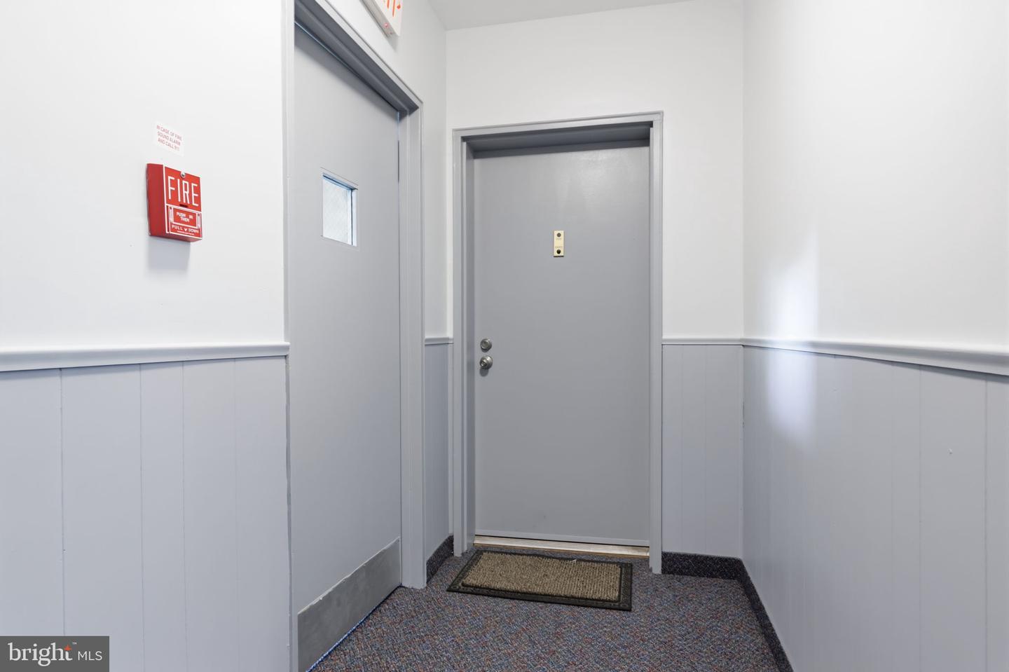 55204 Delaire Landing Rd #204 Property Photo 25