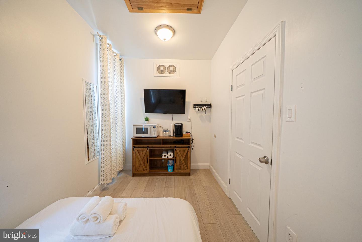 1209 S Broad St Property Photo 40