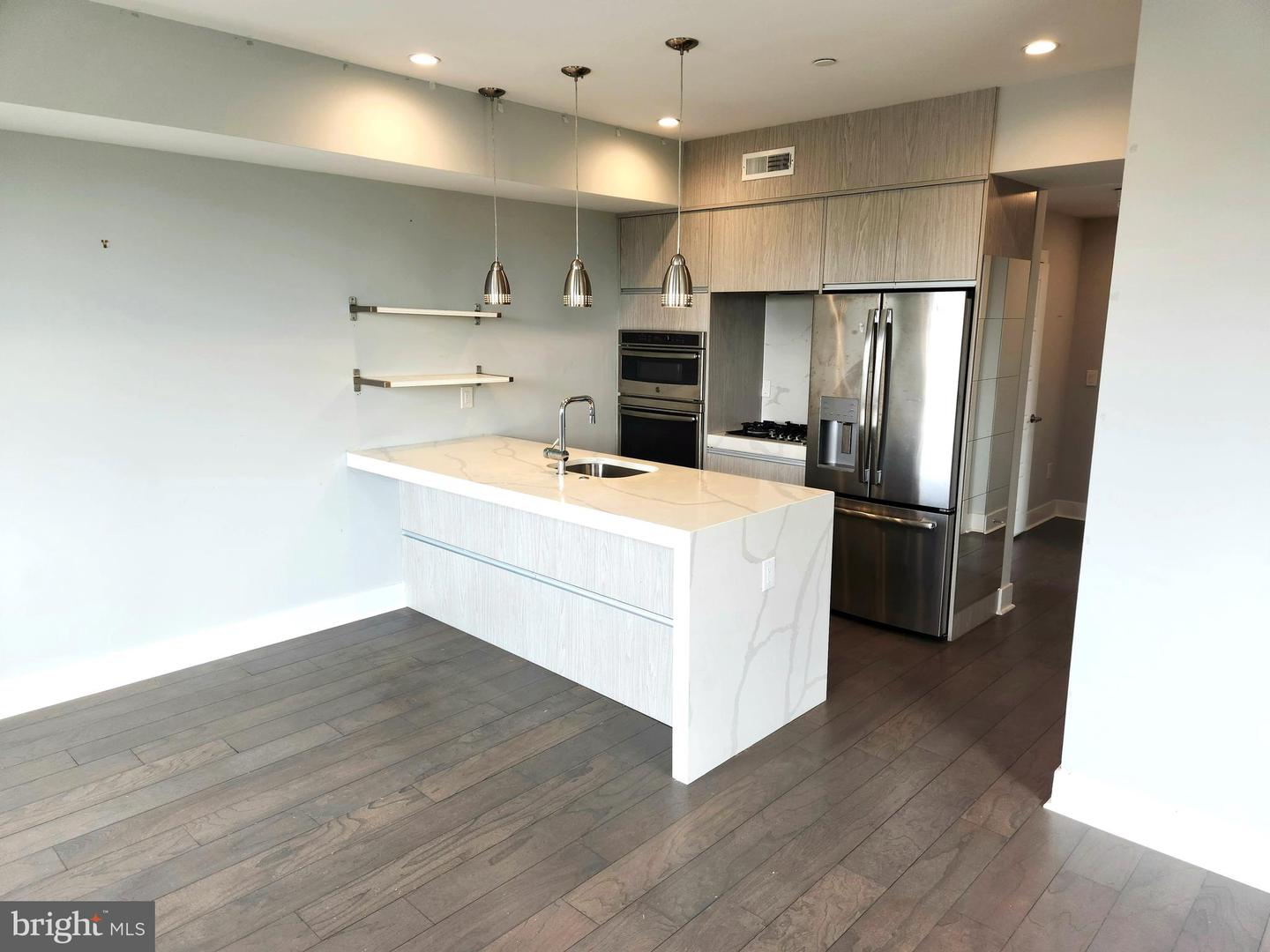 1405-21 Frankford Ave #410 Property Photo 6