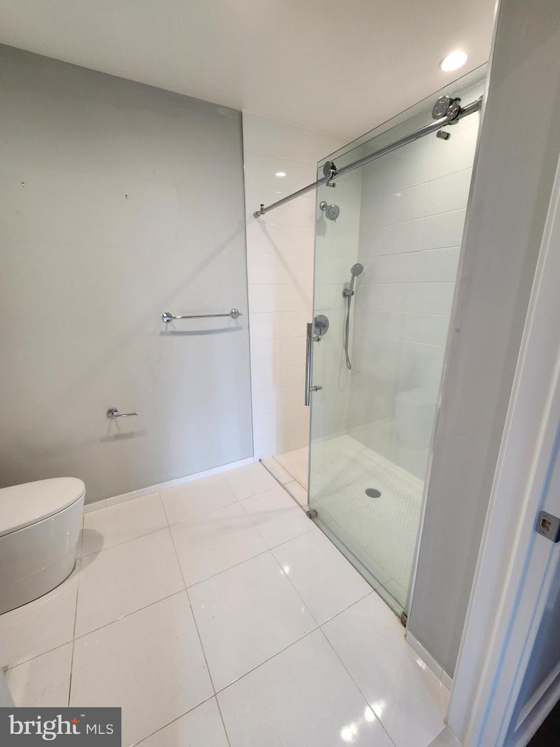 1405-21 Frankford Ave #410 Property Photo 31