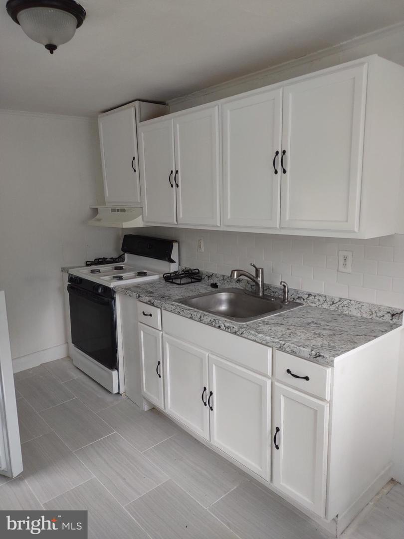 100 N Millick St Property Photo 7