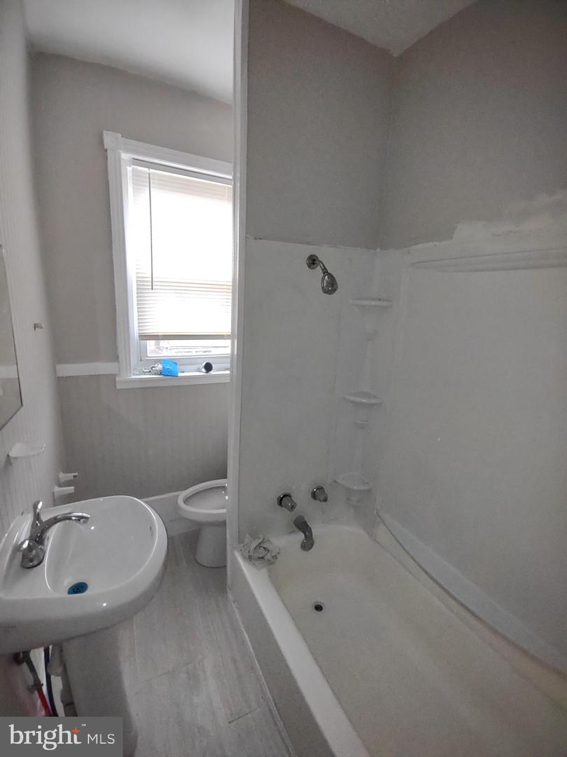 100 N Millick St Property Photo 17