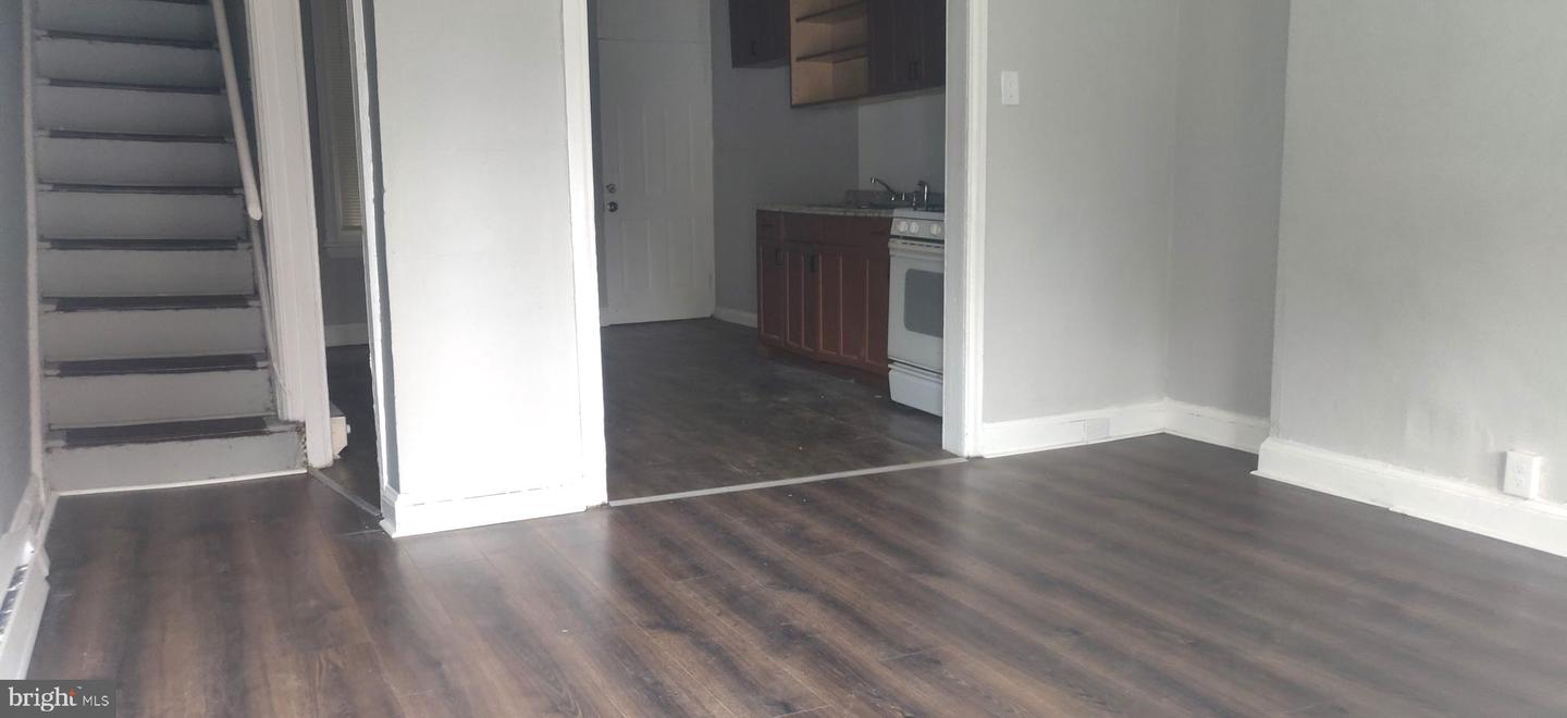 5612 Utah St Property Photo 3