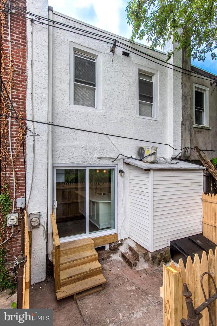 129 E Tulpehocken St Property Photo 47