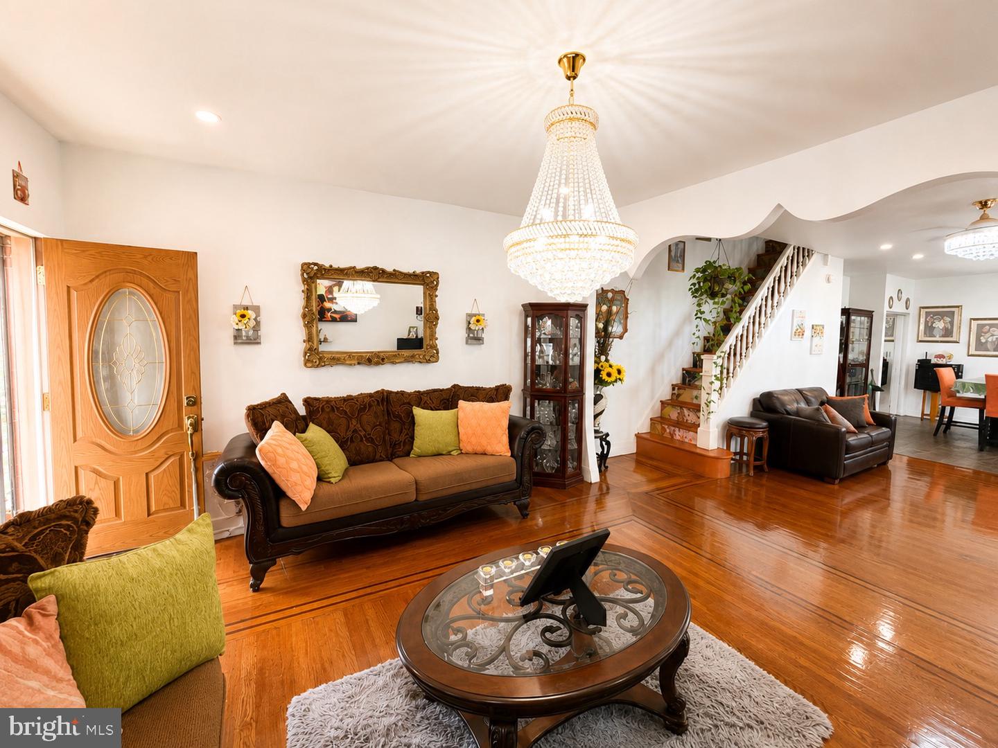 4634 James St Property Photo 14