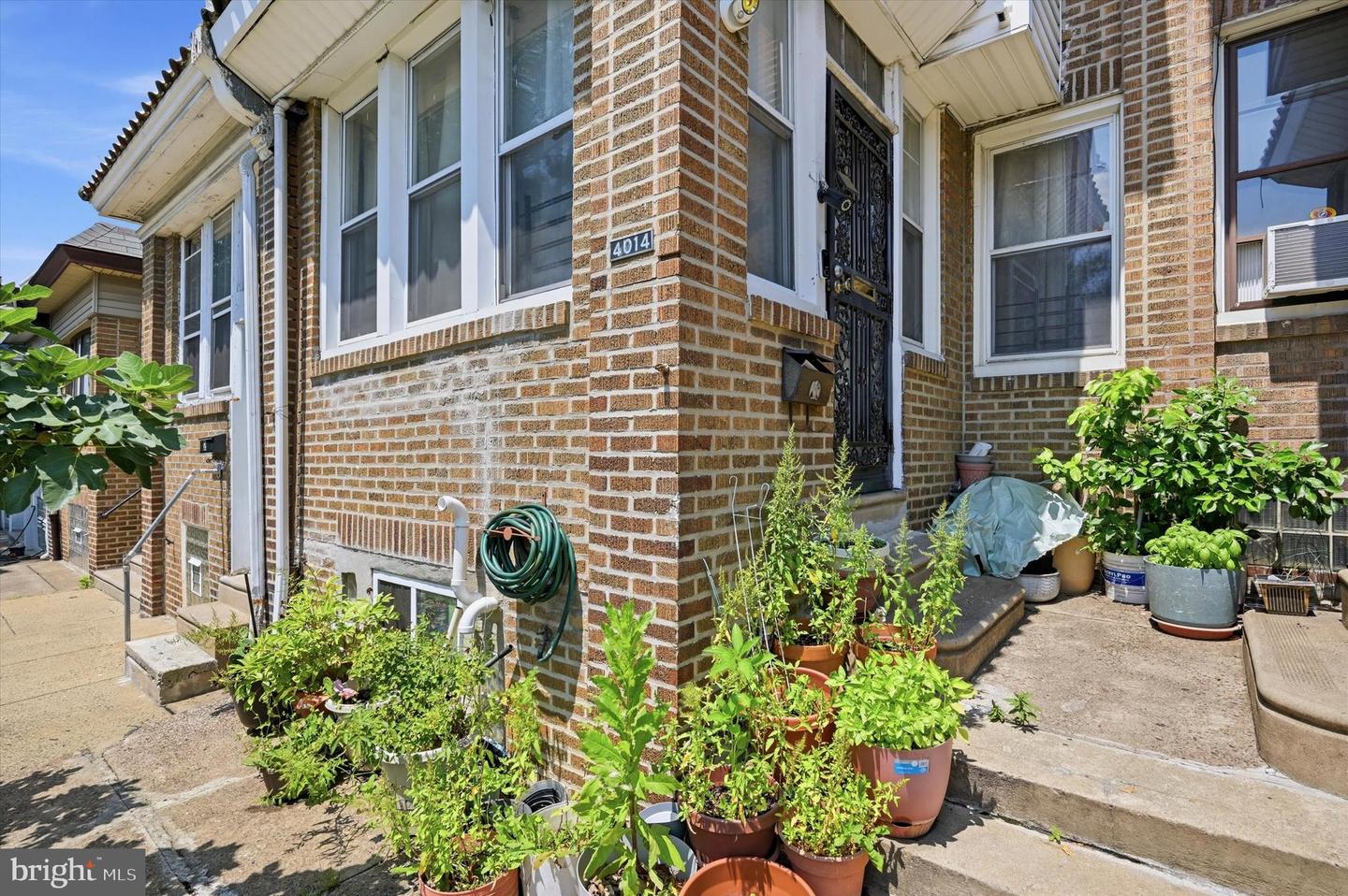 4014 E Roosevelt Blvd Property Photo 2