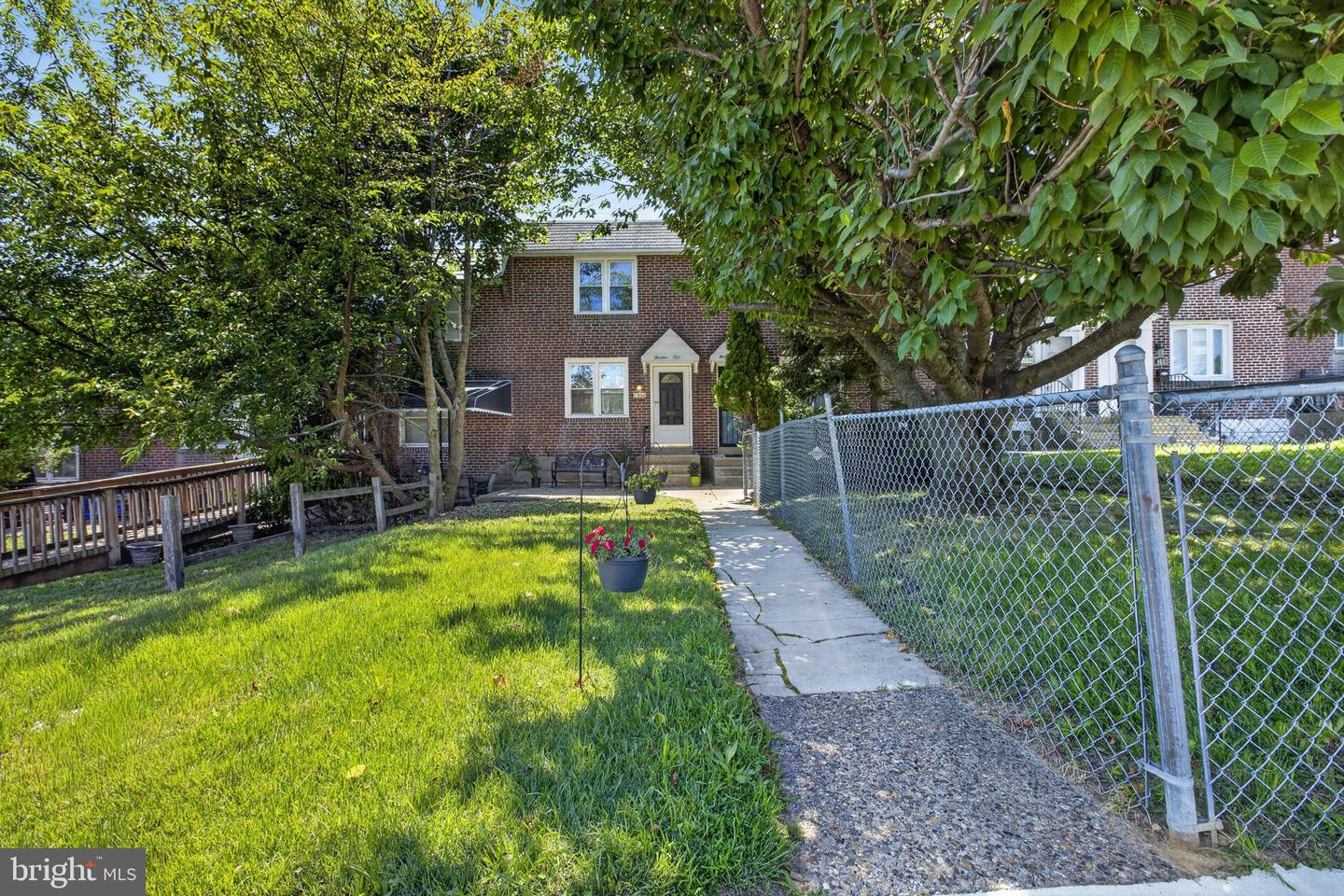 1350 Kimberly Dr Property Photo 3