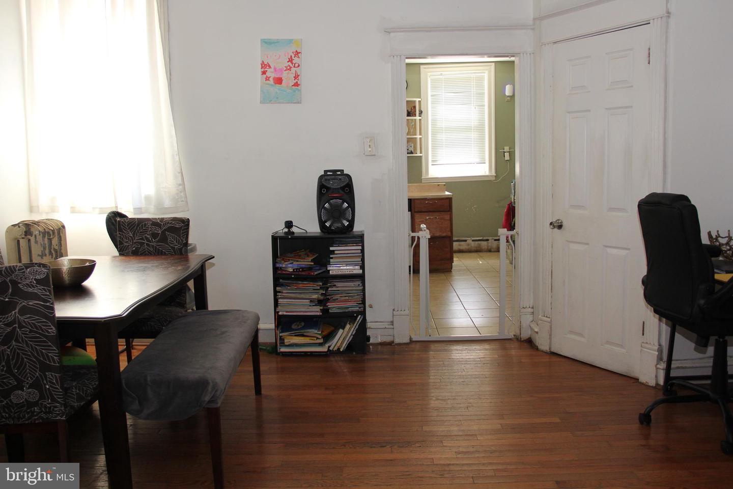 5439 Oakland St Property Photo 22