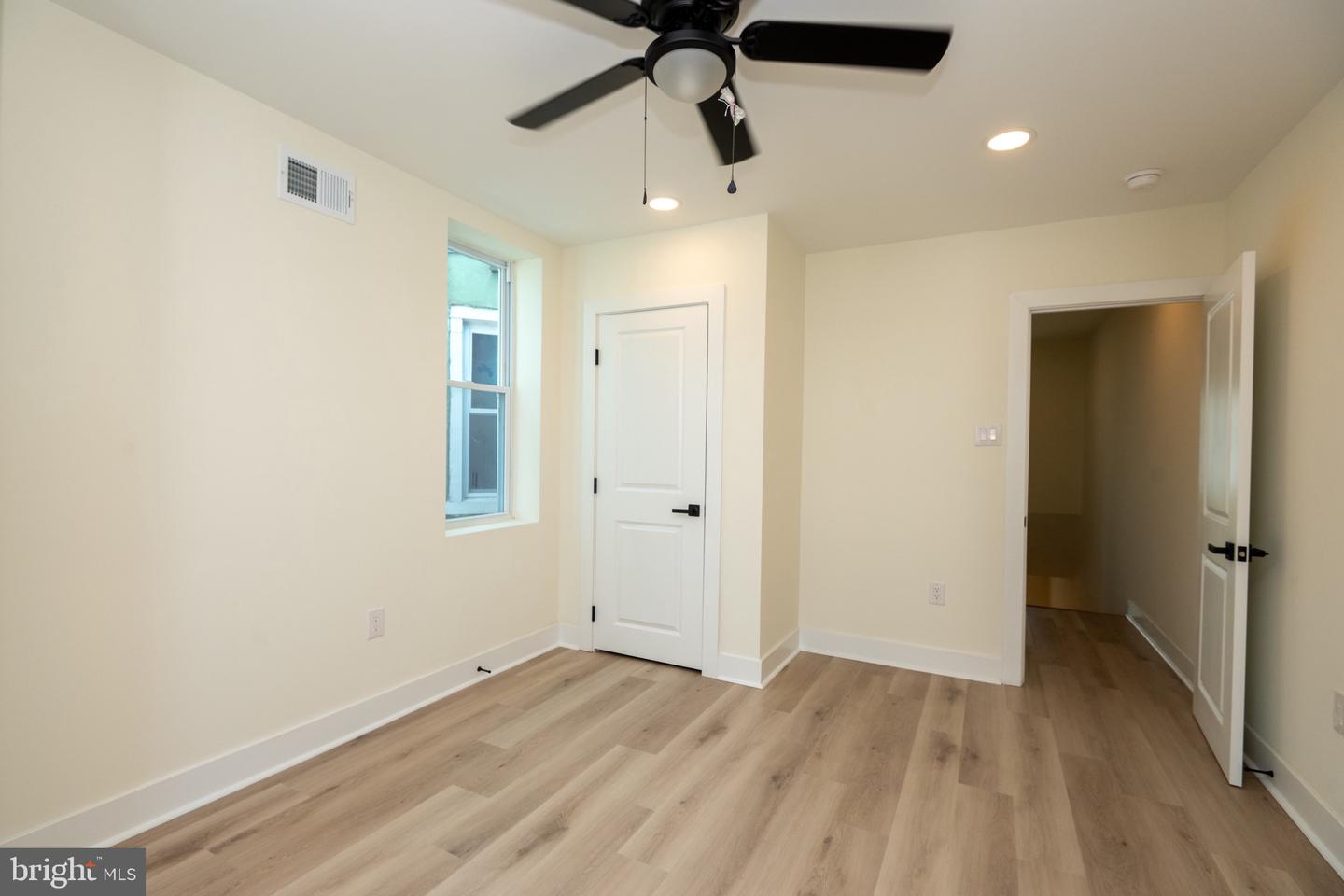 5751 Rodman St Property Photo 15