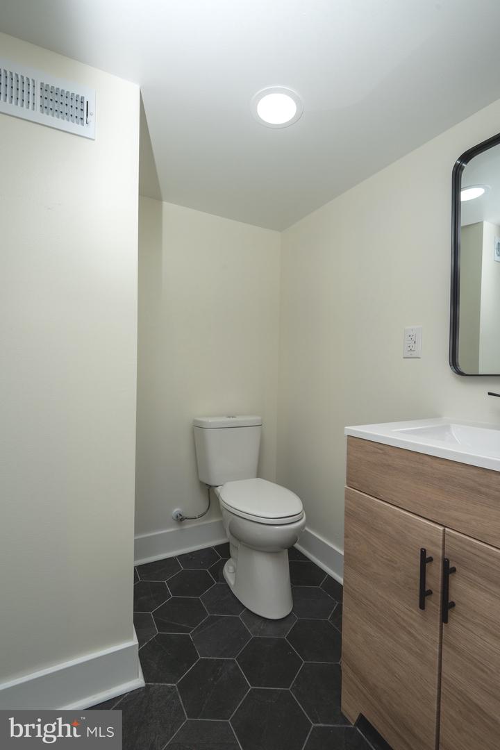 5751 Rodman St Property Photo 39