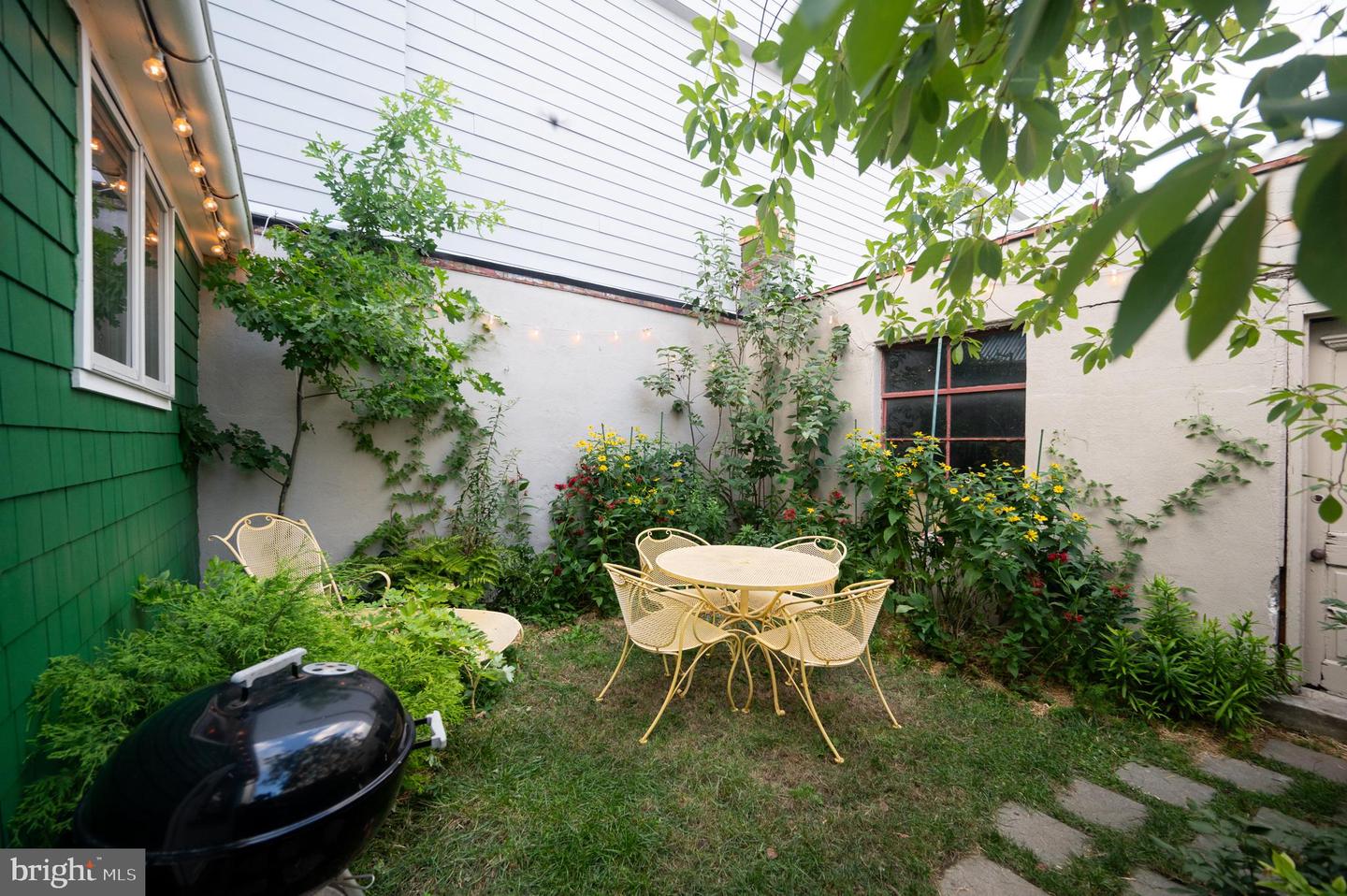 1245 E Colona St Property Photo 34
