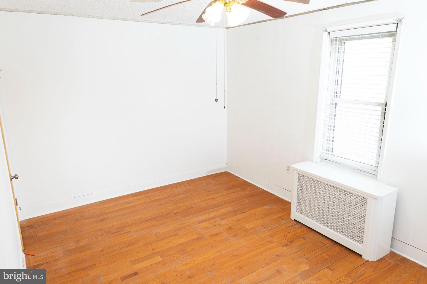 5943 Greenway Ave Property Photo 20