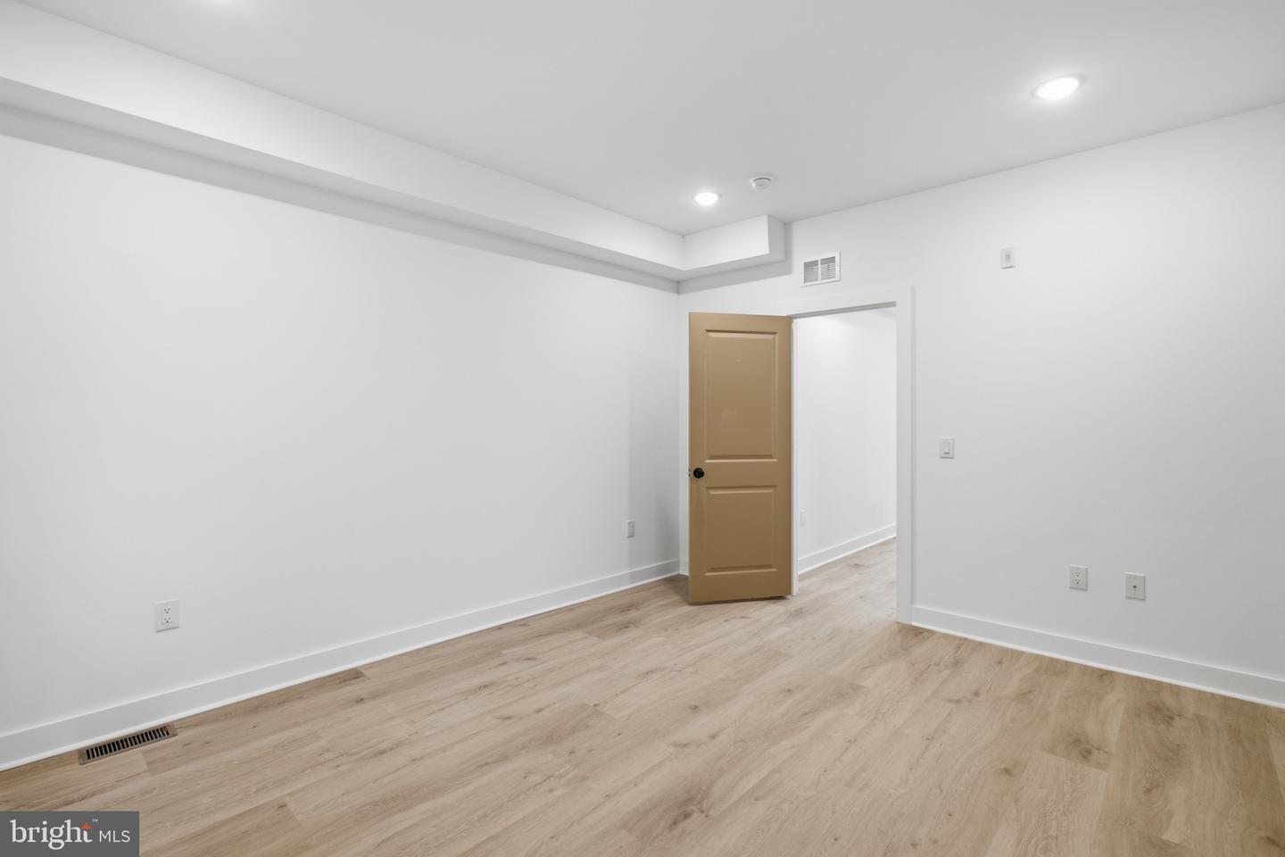 2322 N 5th St #a Property Photo 9