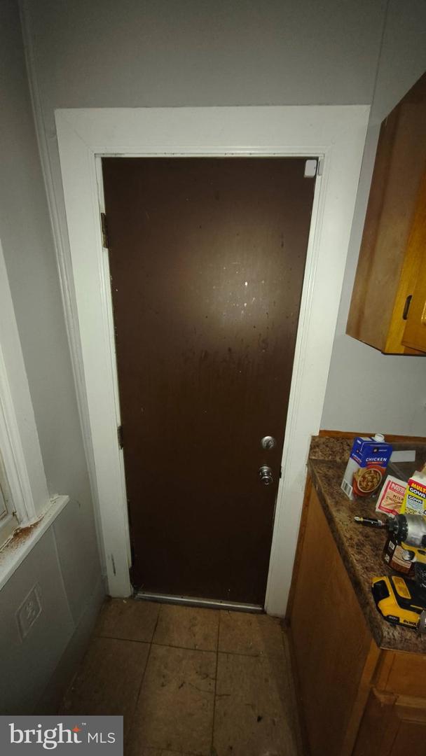 2842 N Taney St Property Photo 16