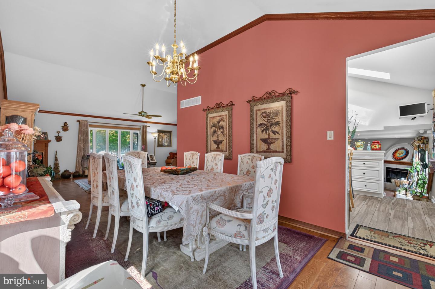 1127 Hower Ln Property Photo 15