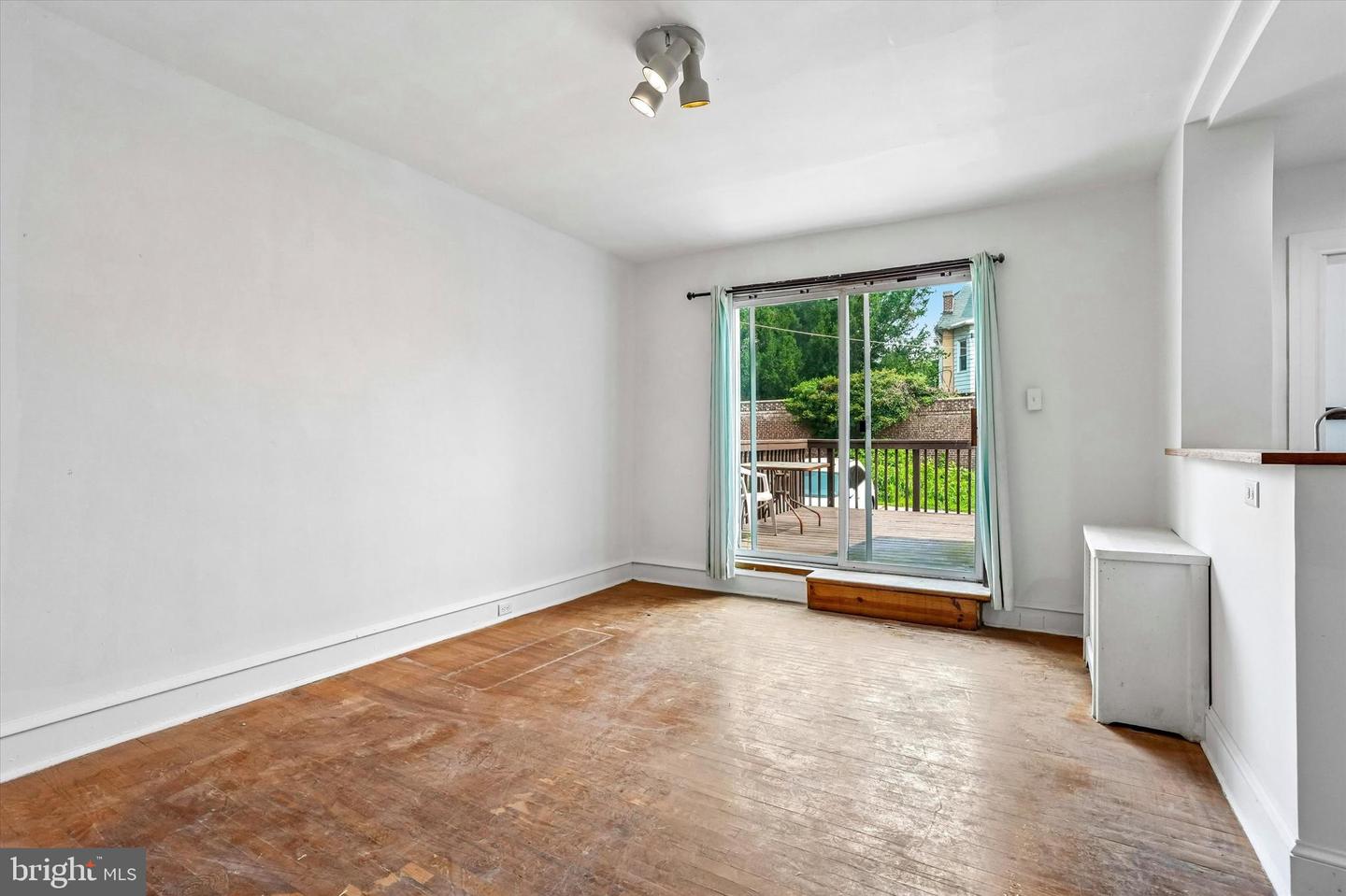 5011 Copley Rd Property Photo 7