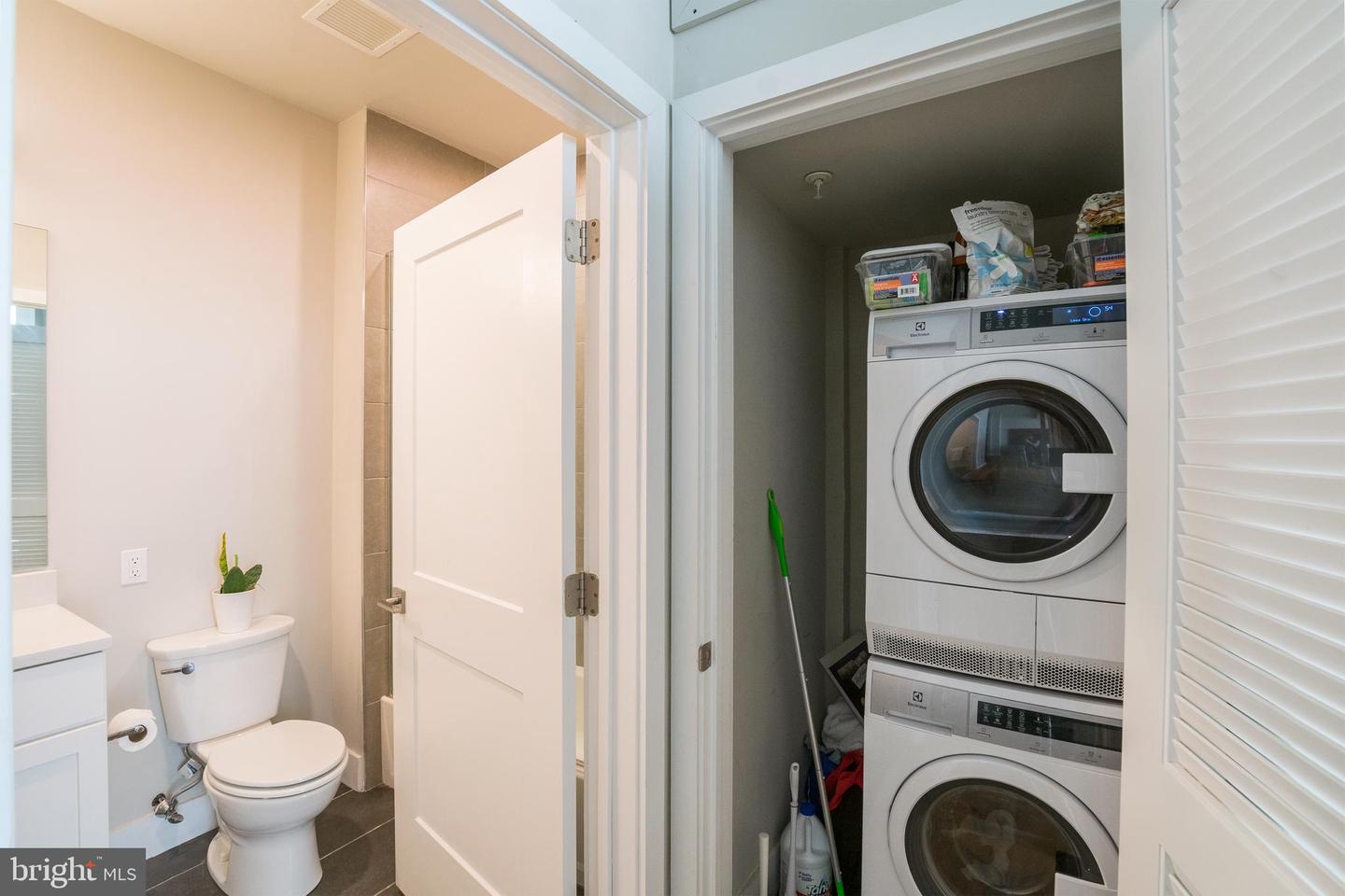 1300 S 19th St #unit 106 Property Photo 7