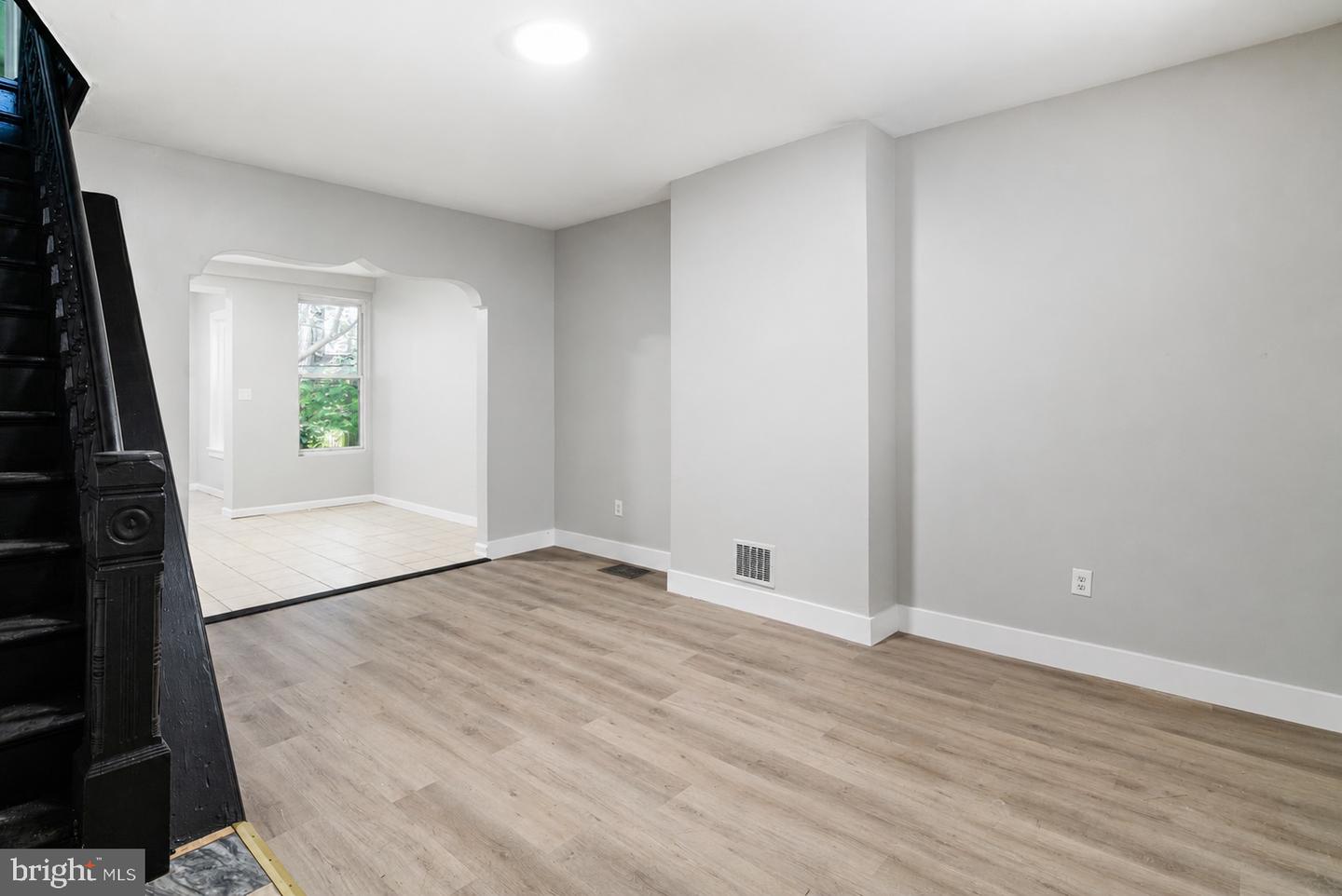 3857 WYALUSING AVE Property Photo 1