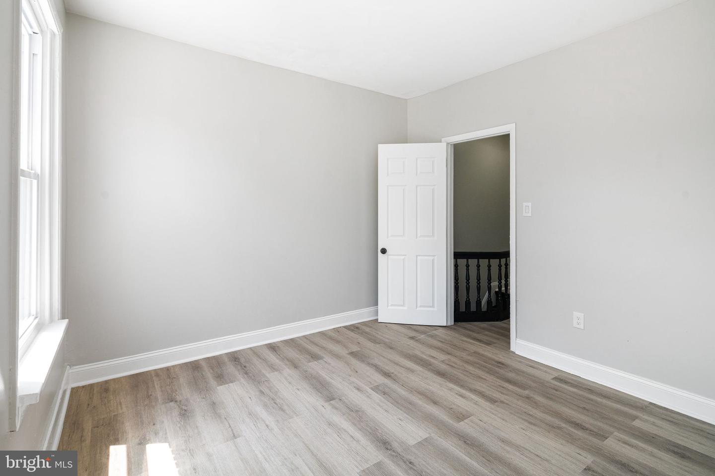3857 Wyalusing Ave Property Photo 12