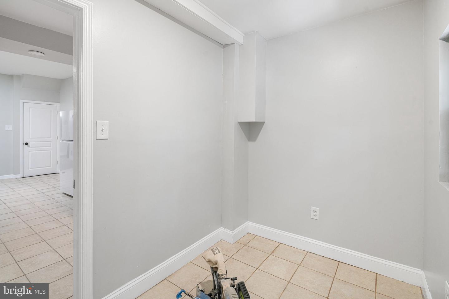 3857 Wyalusing Ave Property Photo 14