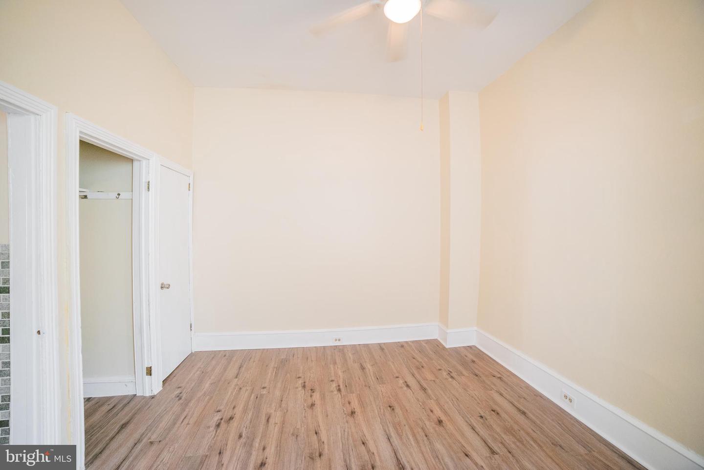 2427 E Allegheny Ave #1 Property Photo 12