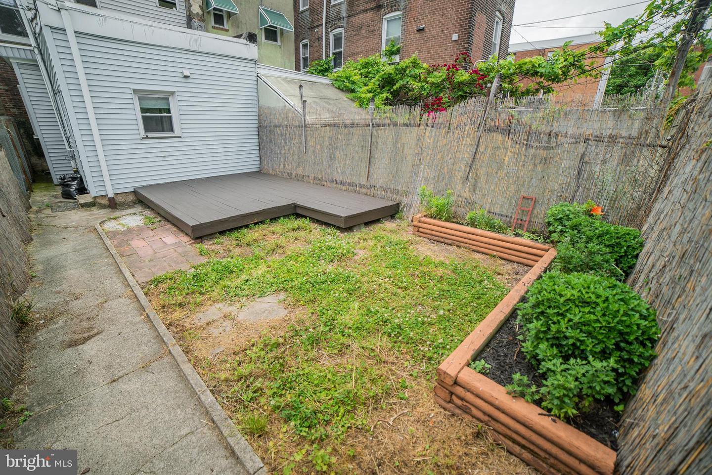 2427 E Allegheny Ave #1 Property Photo 17