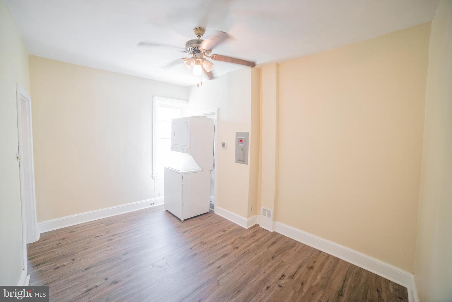 2427 E Allegheny Ave #2 Property Photo 9