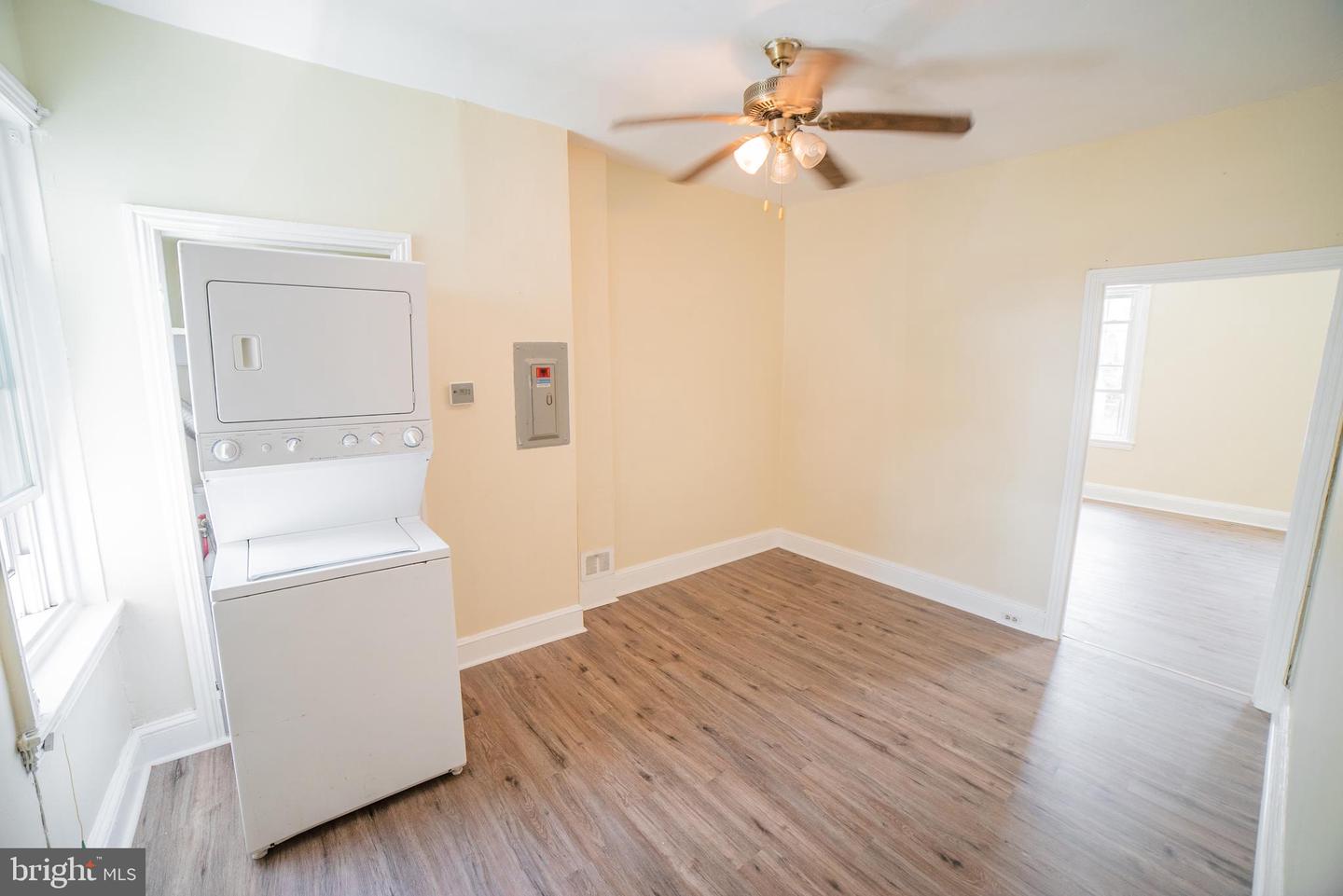 2427 E Allegheny Ave #2 Property Photo 10