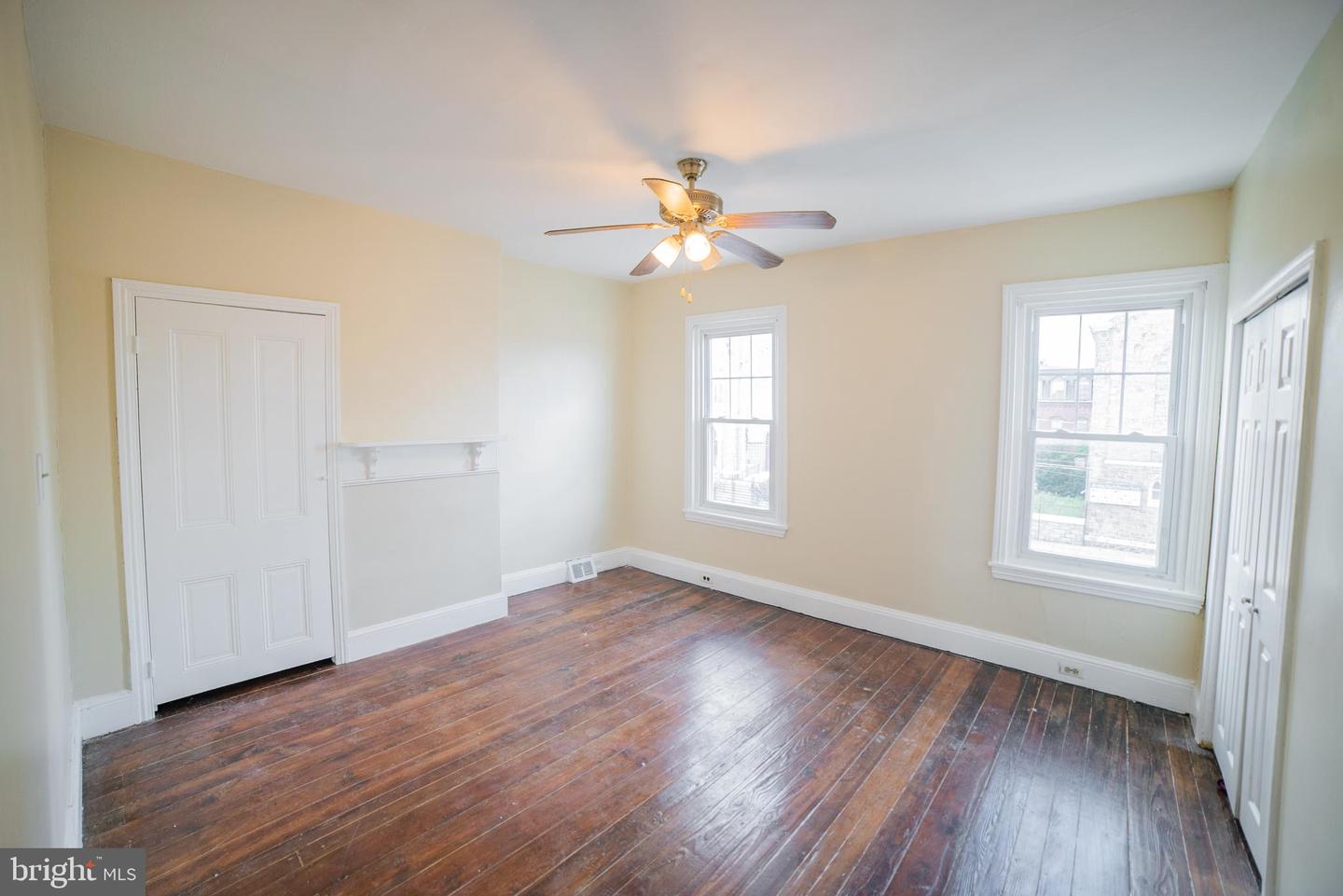 2427 E Allegheny Ave #2 Property Photo 13