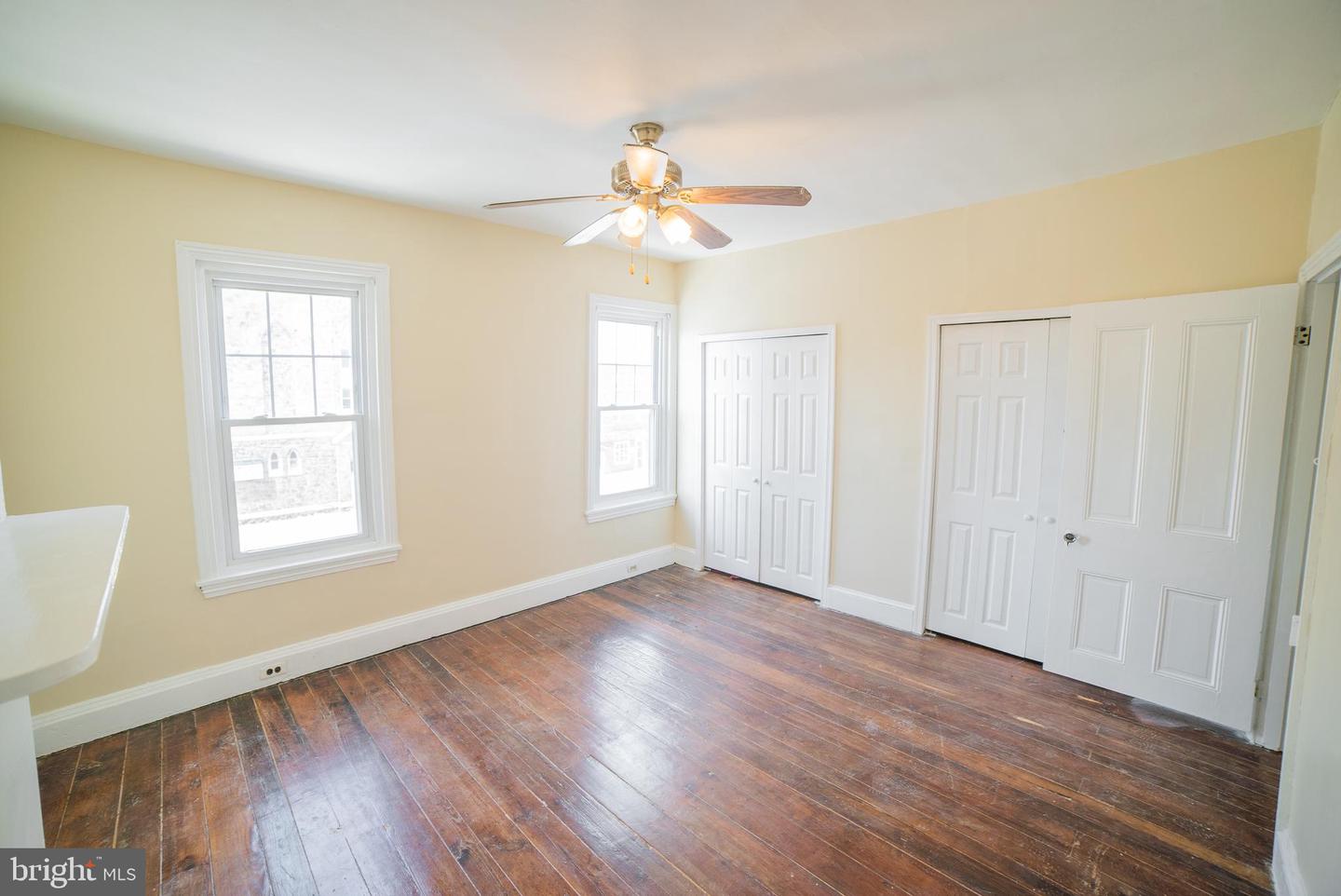 2427 E Allegheny Ave #2 Property Photo 15