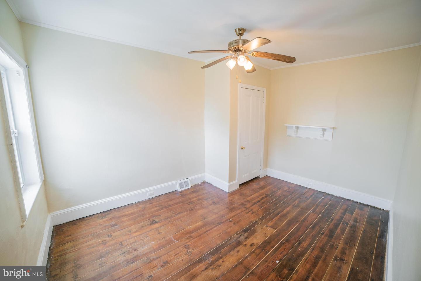 2427 E Allegheny Ave #2 Property Photo 16