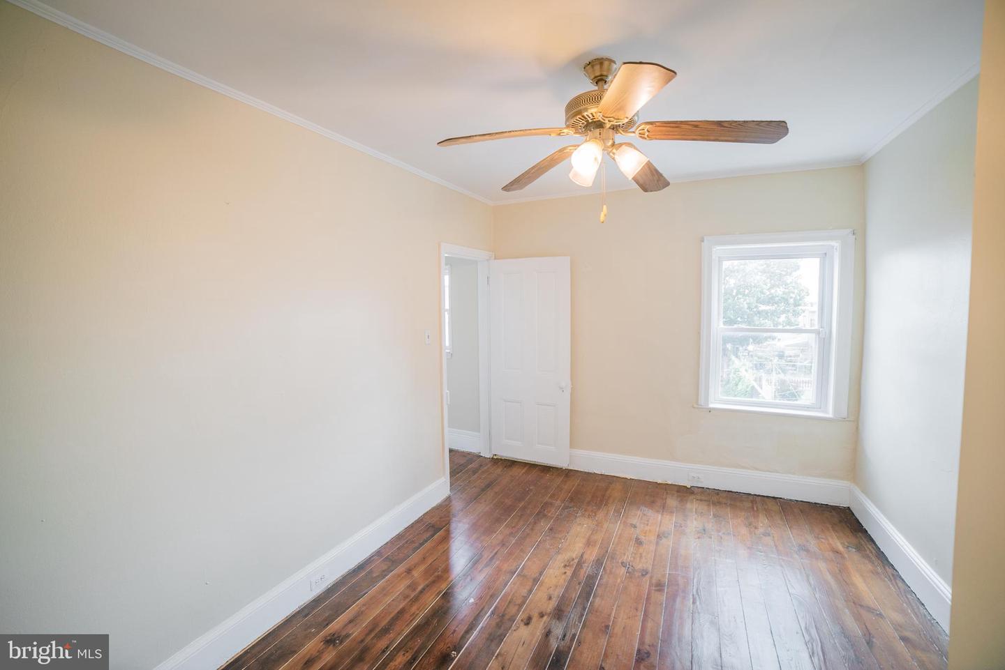 2427 E Allegheny Ave #2 Property Photo 18