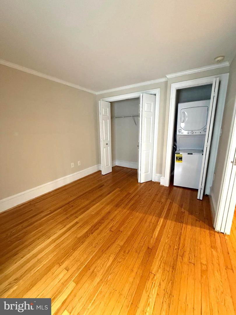 1602 Spruce St #3r Property Photo 8