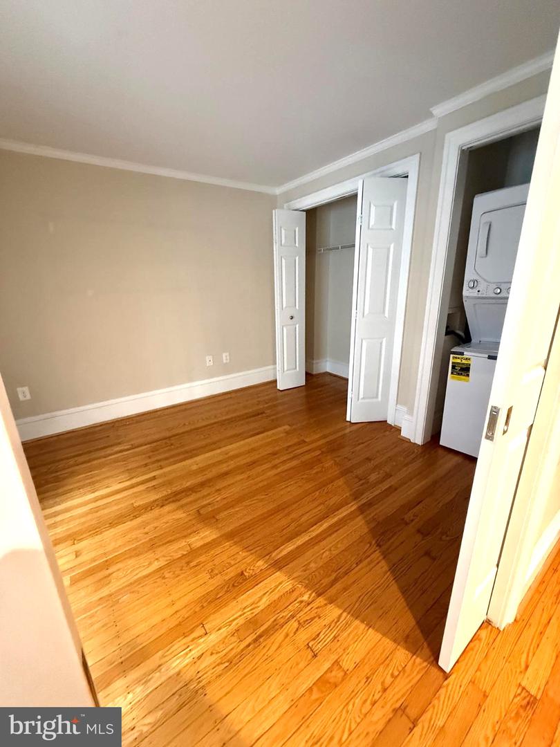 1602 Spruce St #3r Property Photo 10