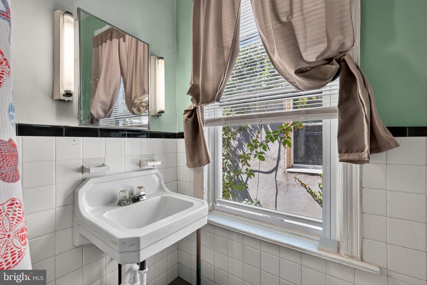 5308 Ludlow St Property Photo 19