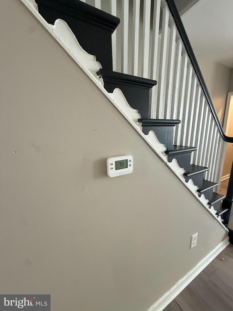 1859 E Cornwall St Property Photo 5