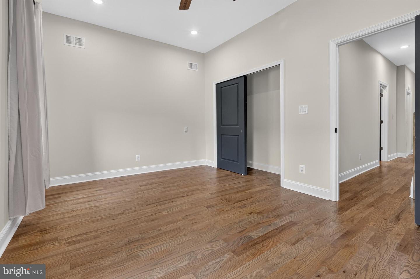 3113 W Montgomery Ave Property Photo 23