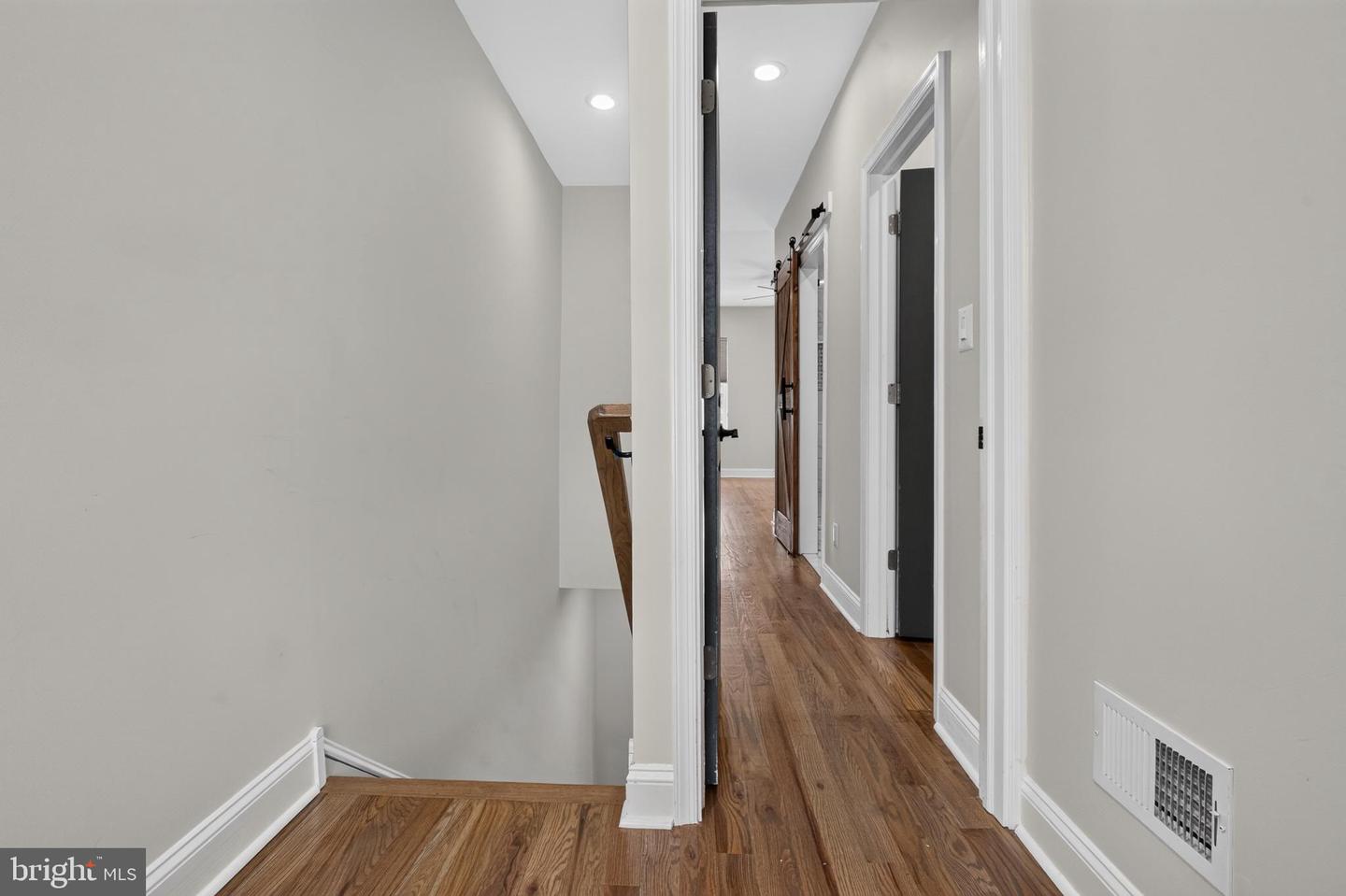 3113 W Montgomery Ave Property Photo 25