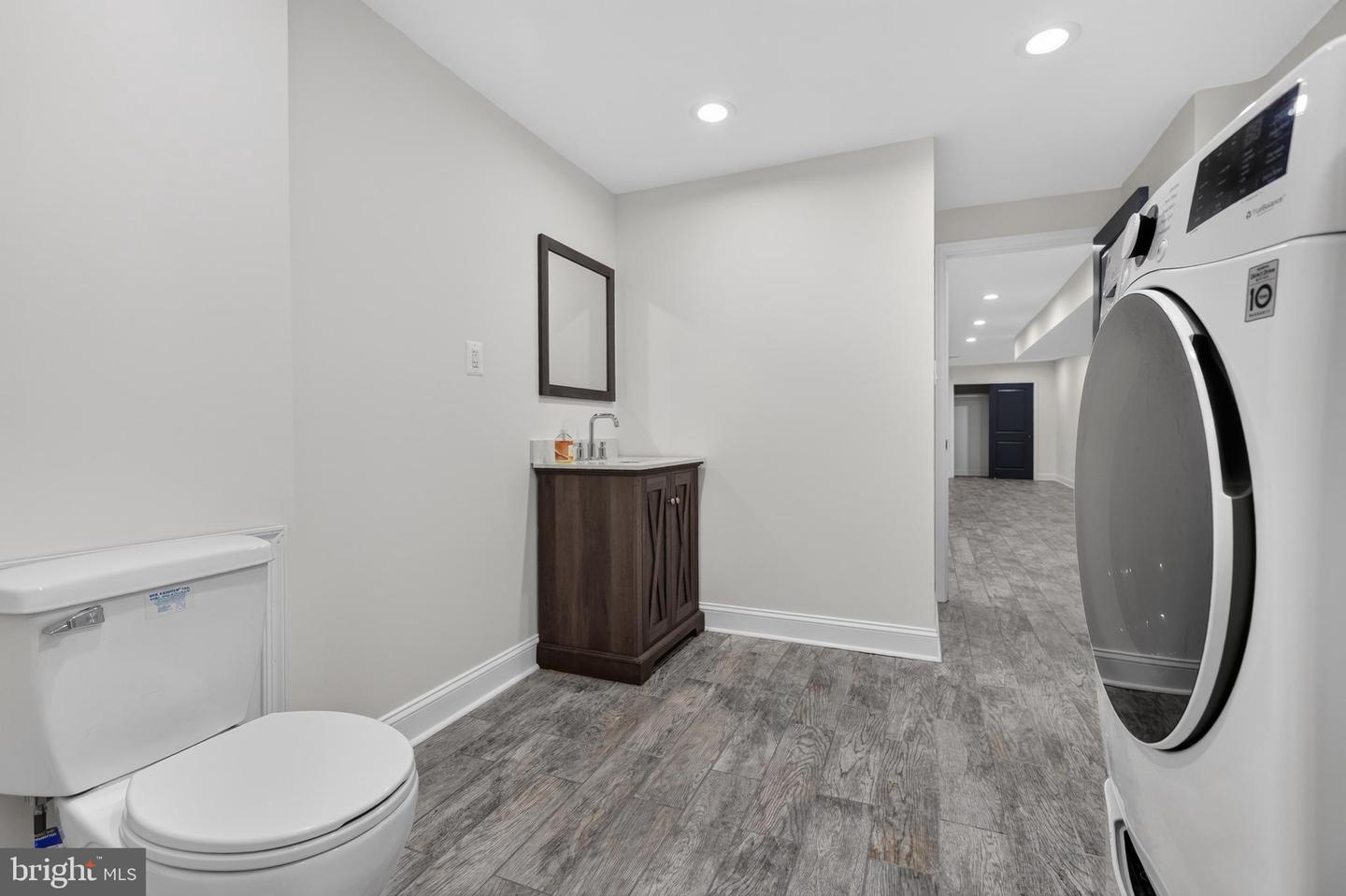 3113 W Montgomery Ave Property Photo 45