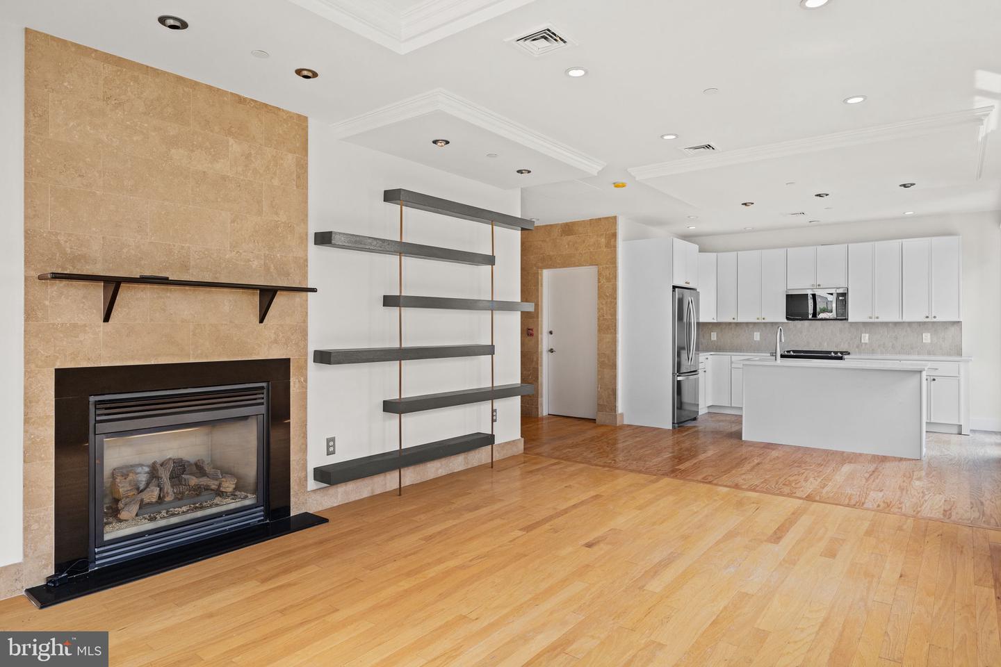 1335-1337 Pine St #401 Property Photo 11