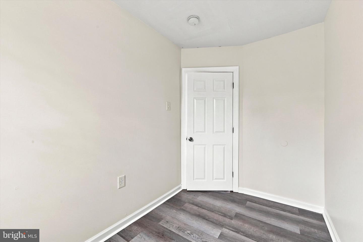 2632 S Lloyd St Property Photo 17