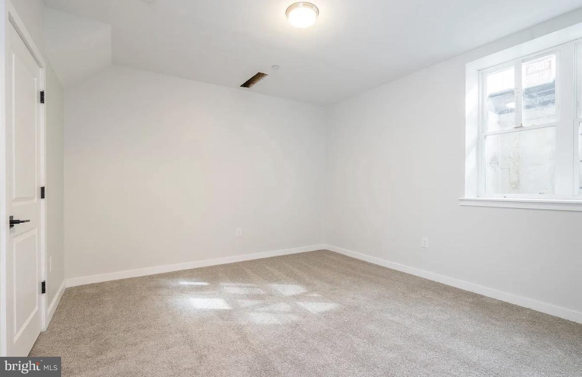 2532-38 Alter St Property Photo 30