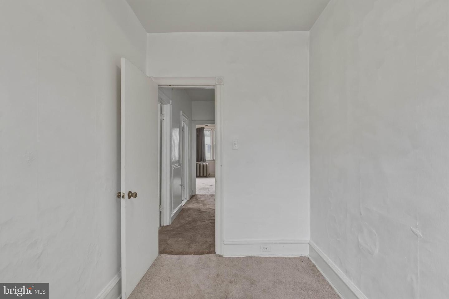 1653 W Mentor St Property Photo 21