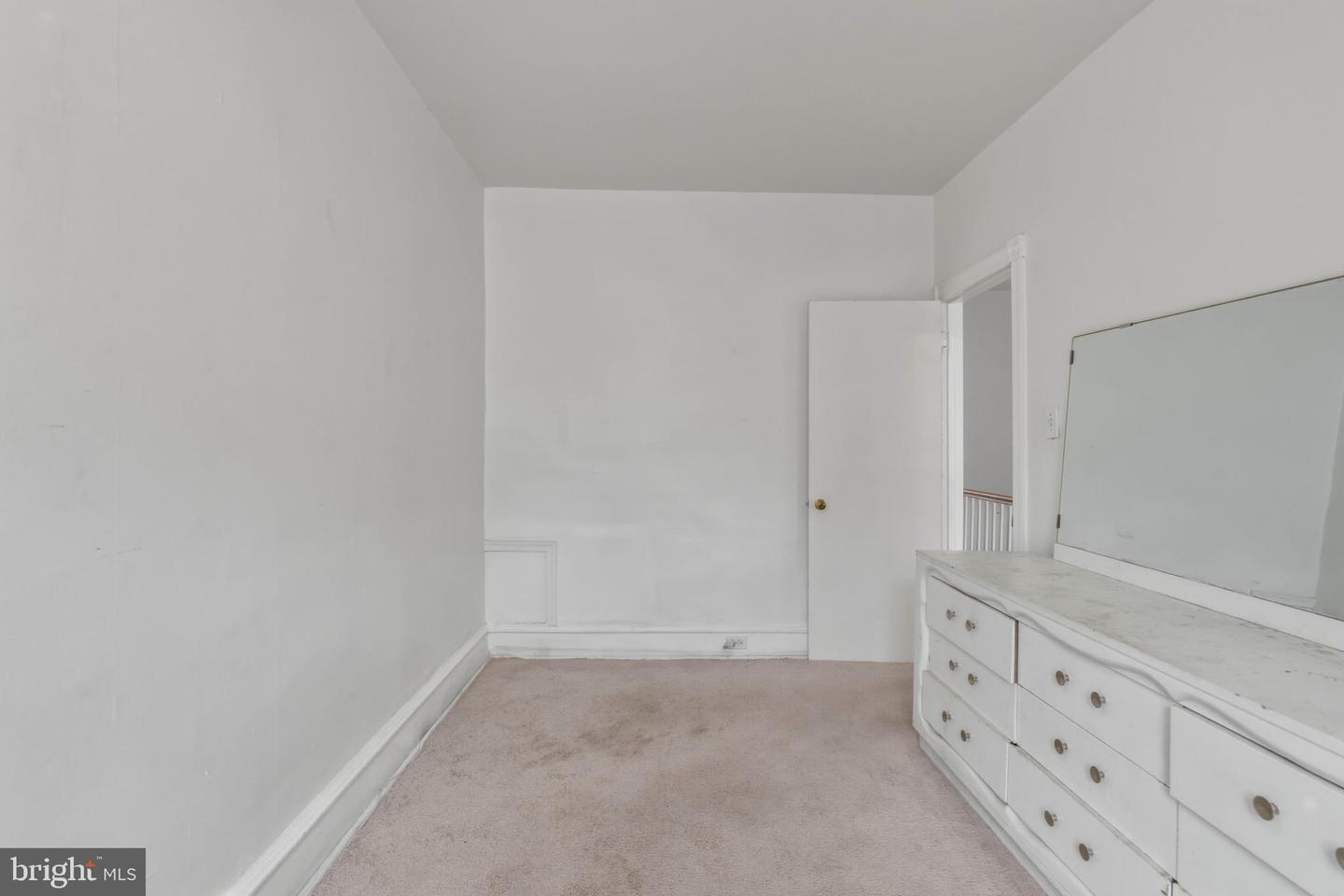 1653 W Mentor St Property Photo 23