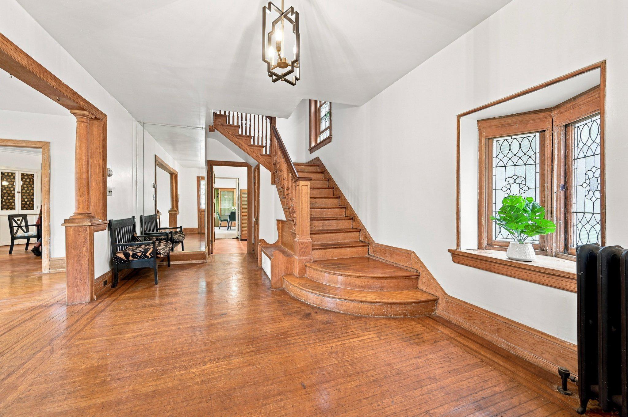 59 W Westview St Property Photo 1