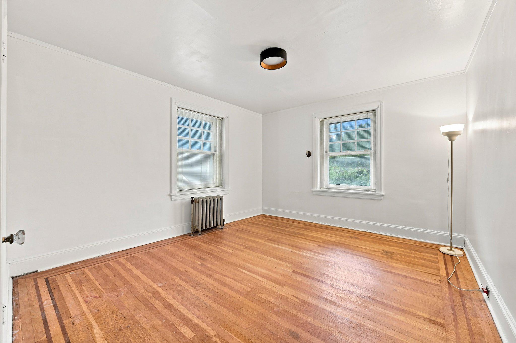59 W Westview St Property Photo 17