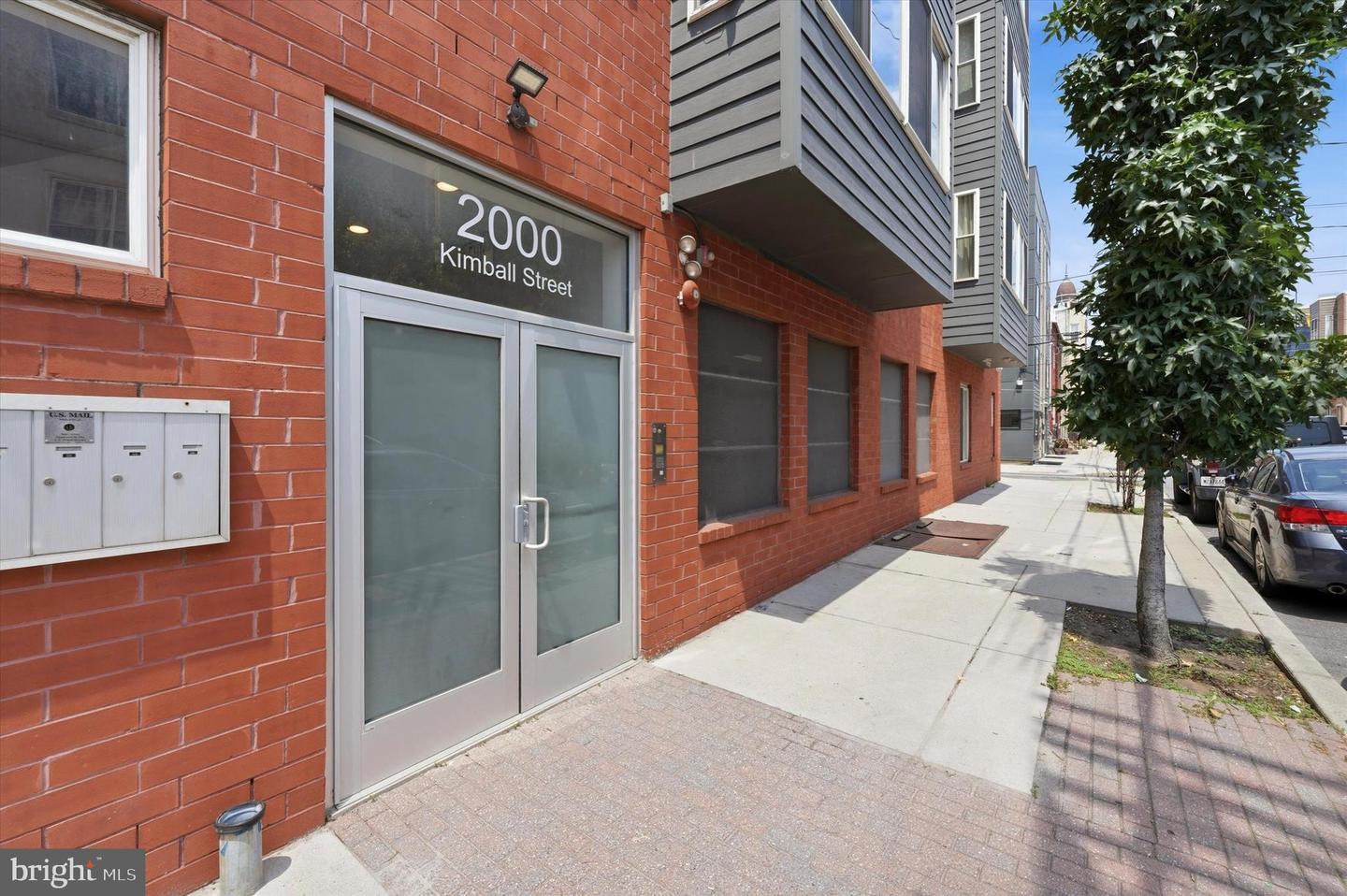 2000-unit B3 Kimball St #b3 Property Photo 2