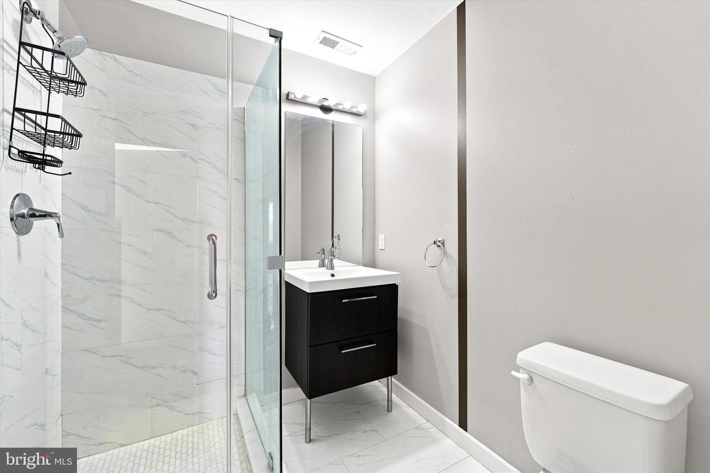 2000-unit B3 Kimball St #b3 Property Photo 12